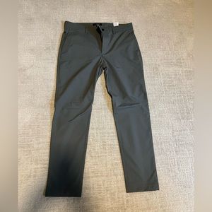 Banana Republic Men’s Slim Fit City Pant